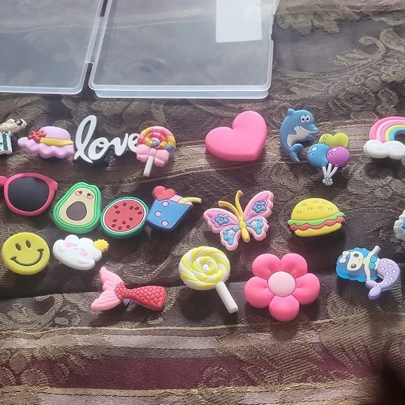 Bogg 30 Charms Boxed Counted Theme Beach Like My Bogg Bag Looks Fab On - Picture 3 of 6